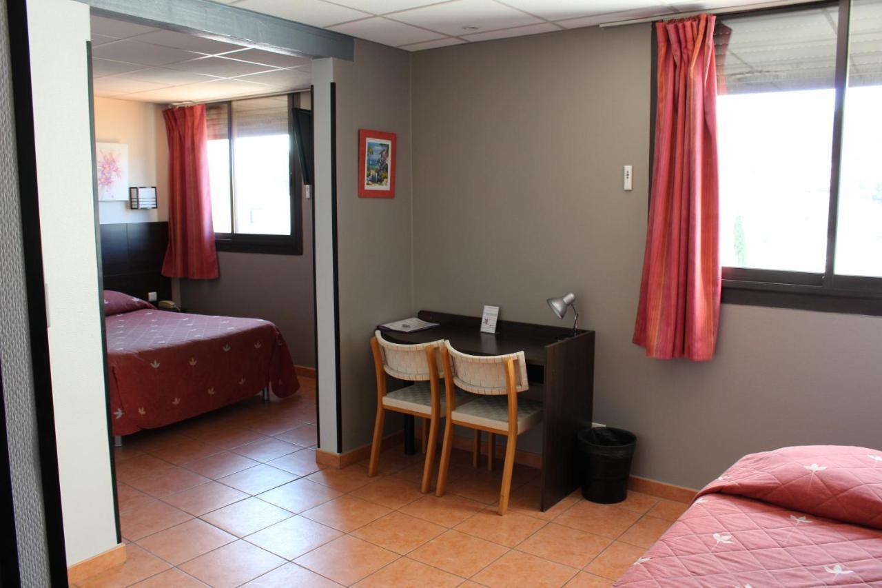 Hotel L'Hacienda Мартиг Экстерьер фото